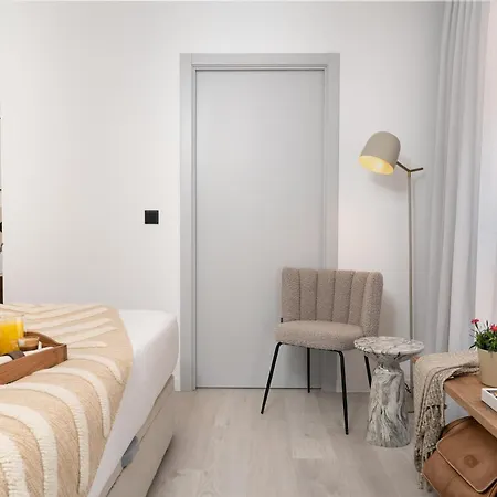 Master La Rambla Apartment Barcelona Exterior photo